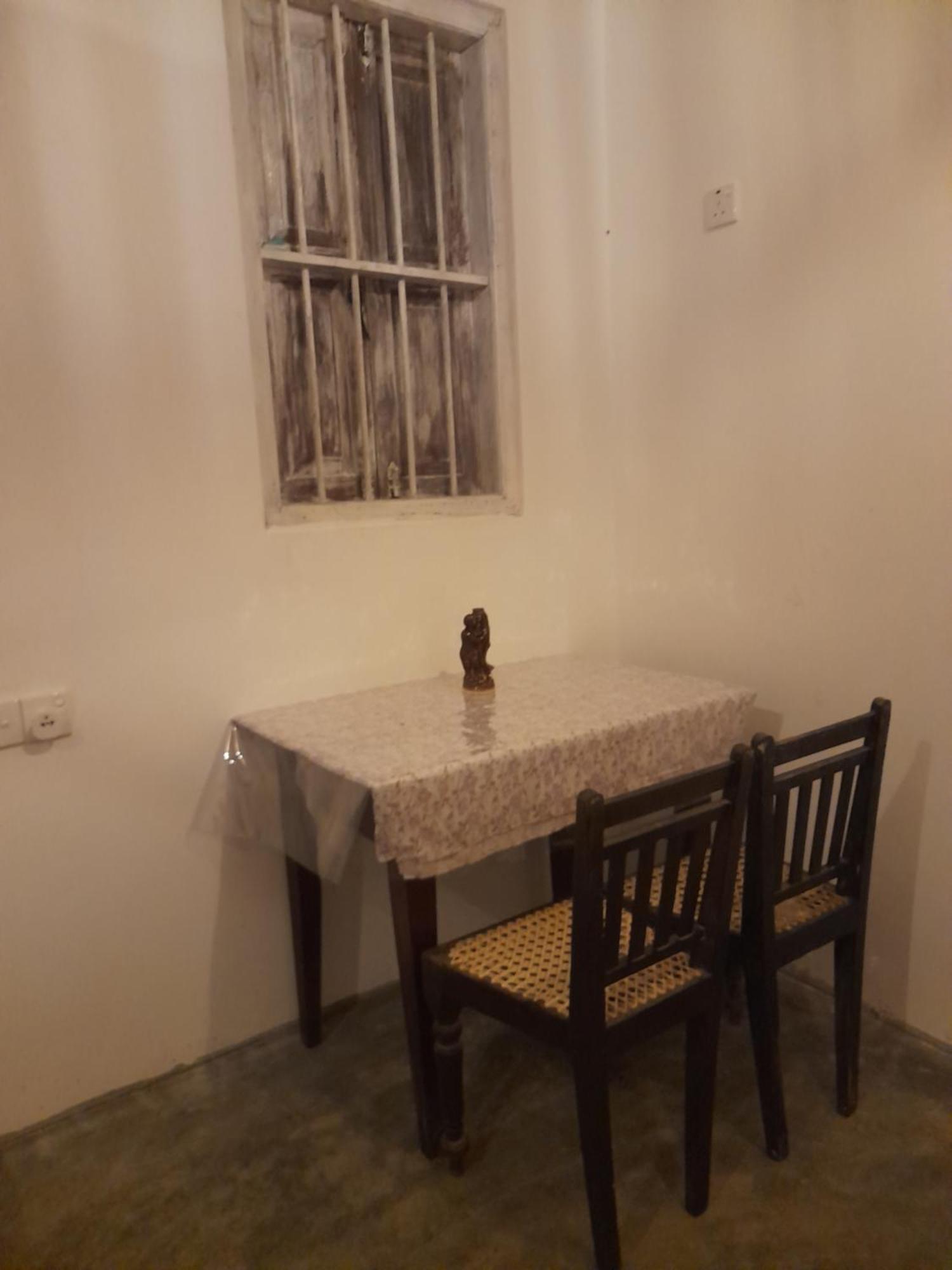 Linu Homestay ディックウェラ エクステリア 写真