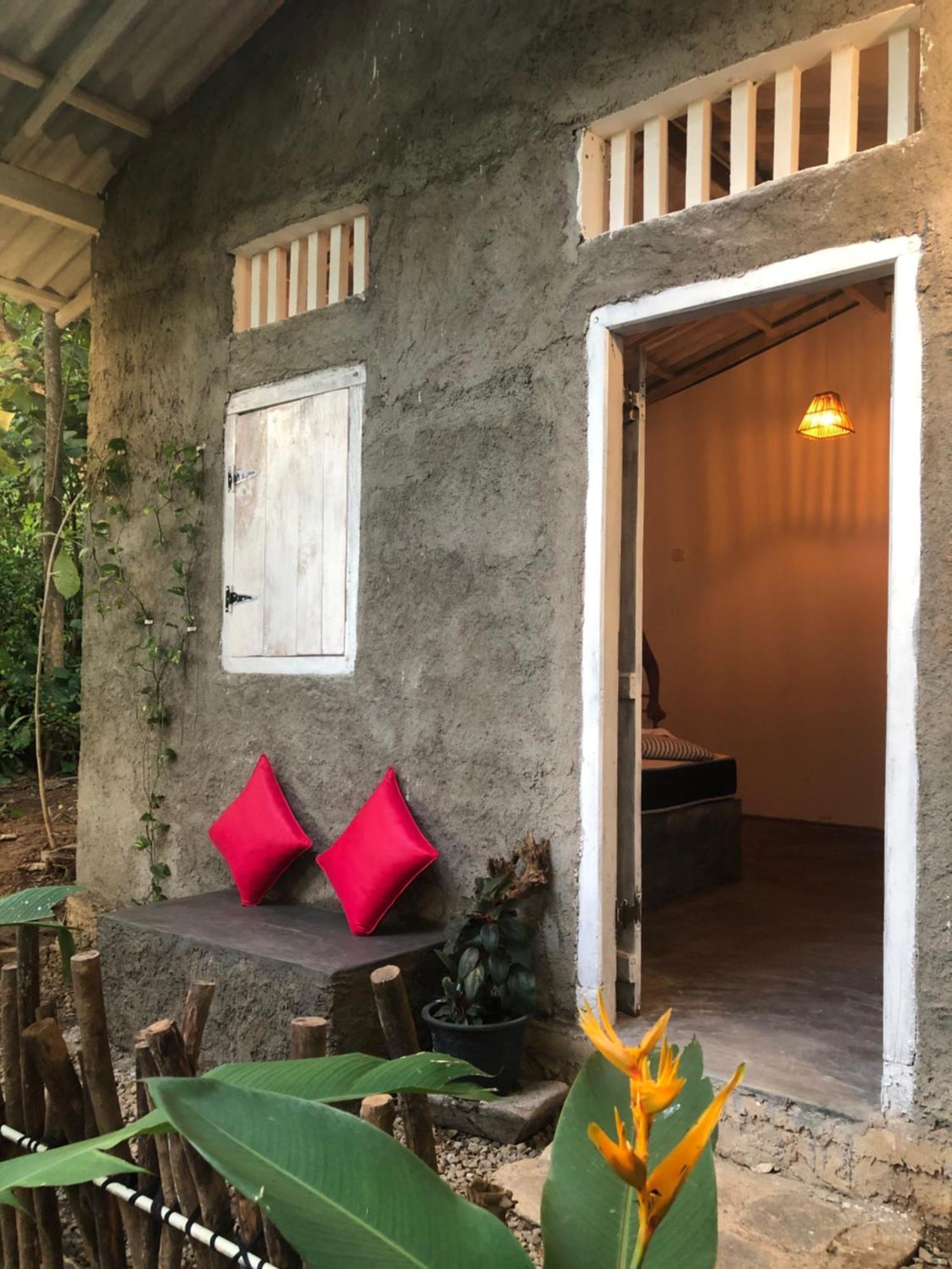 Linu Homestay ディックウェラ エクステリア 写真