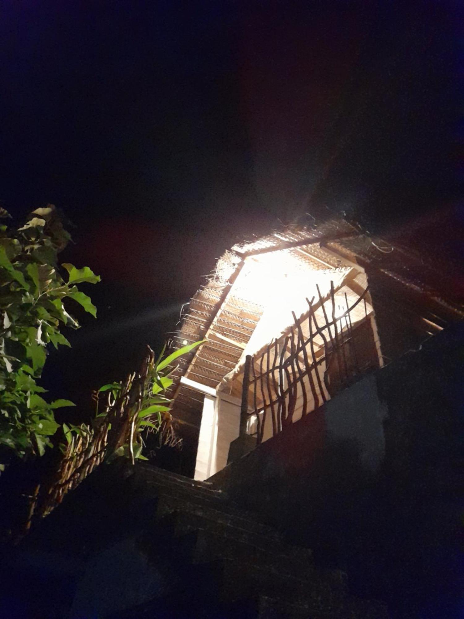 Linu Homestay ディックウェラ エクステリア 写真