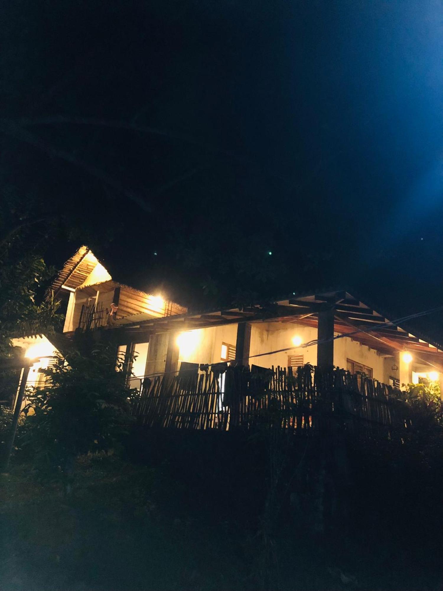 Linu Homestay ディックウェラ エクステリア 写真