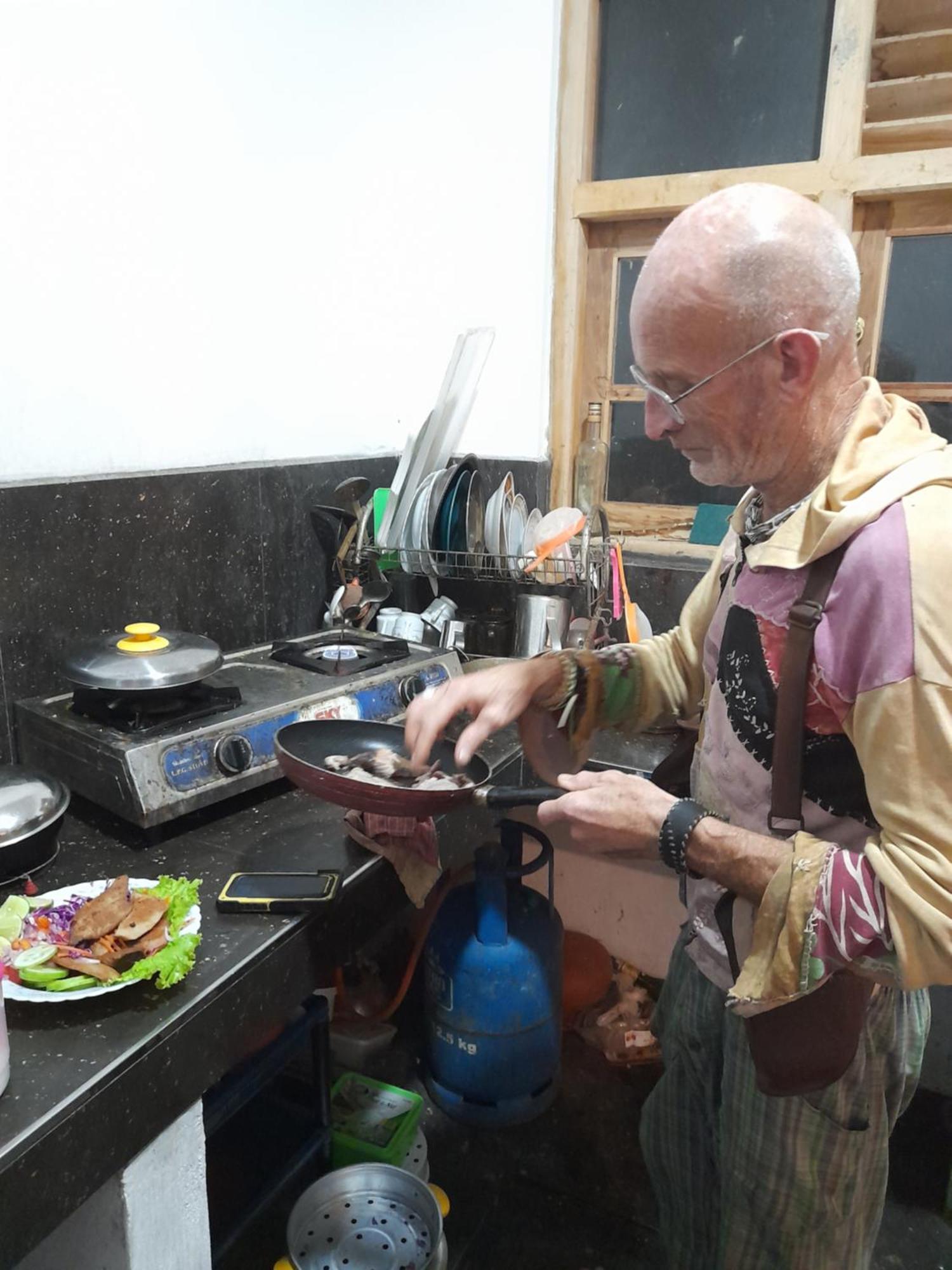 Linu Homestay ディックウェラ エクステリア 写真